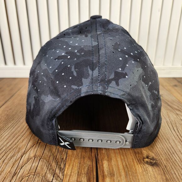 Xyngular Camo Snapback Hat Cap Black Gray Perforated Performance Outdoor Sports - Picture 5 of 10